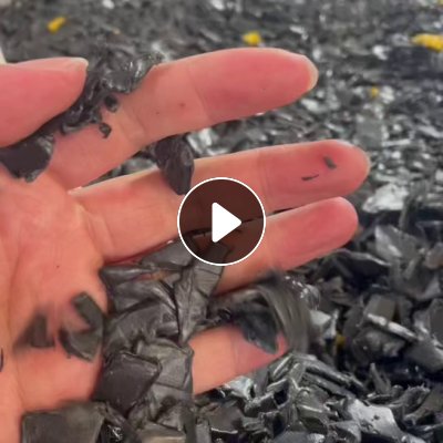 出售PP托盘破碎料，现货40吨