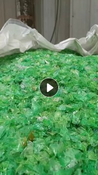 常年出售冷洗PET瓶片,3A白瓶片和绿瓶片