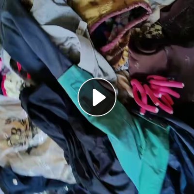 长期出售旧衣服黑料，黑料，旧衣服分拣货，月供二三十吨
