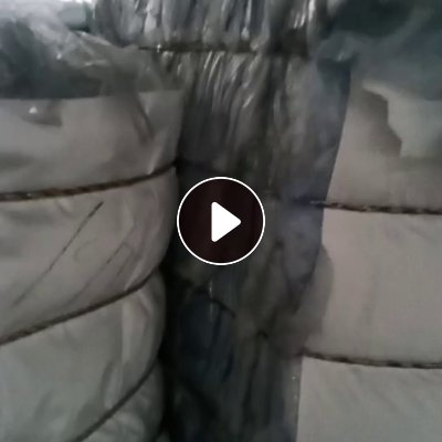 大量出售PVC膜废料，带胶的，现货100多吨