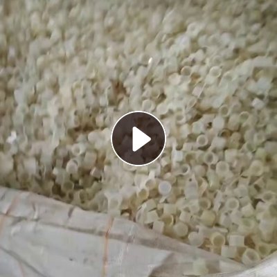 长期出售硅胶废料，有纯白和杂色两种