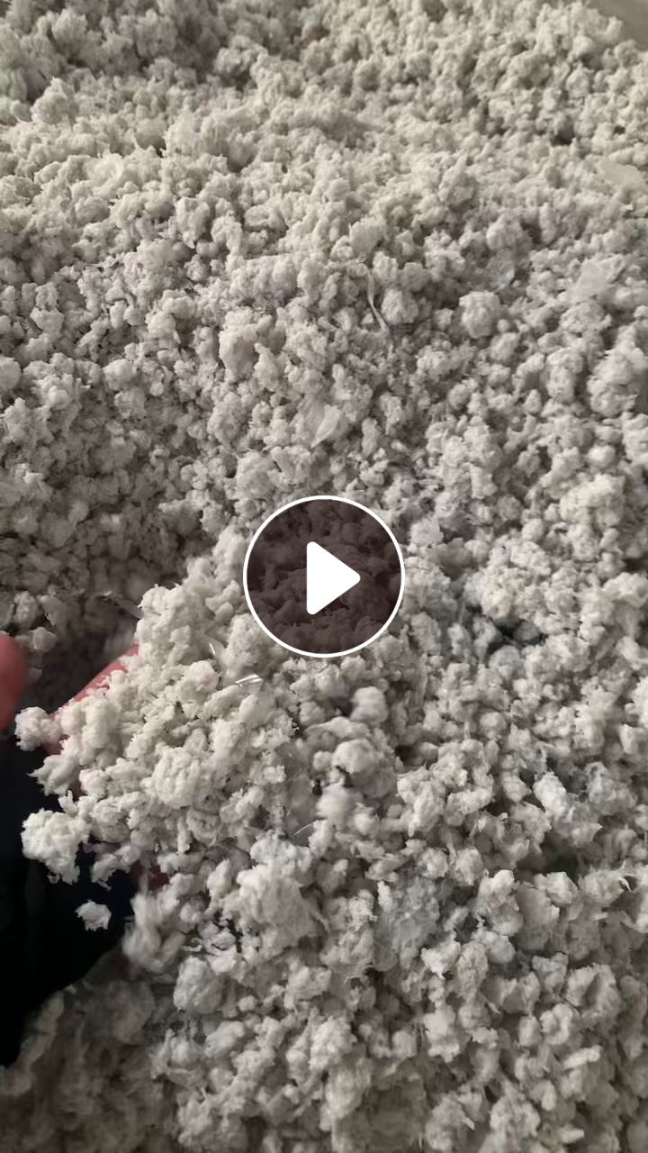 长期出售PET泡料，可以用来拉丝，陶瓷膜加工业丝做的