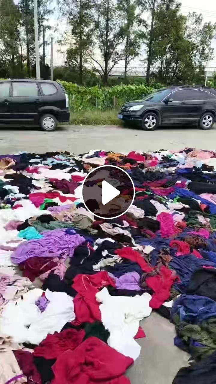 长期出售麻纱雪纺废布，麻纱麻料，现货二十多吨，月供百来吨