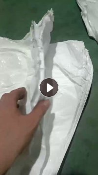 求购PE电池隔离膜，无涂层无油的或者卷膜带油边也可以，月需400吨，造粒用