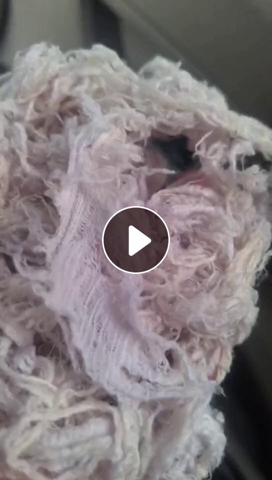 长期出售白色氨纶拉丝布，可以造粒用，现货大几十吨，也还有泳装布，货在辽宁鞍山