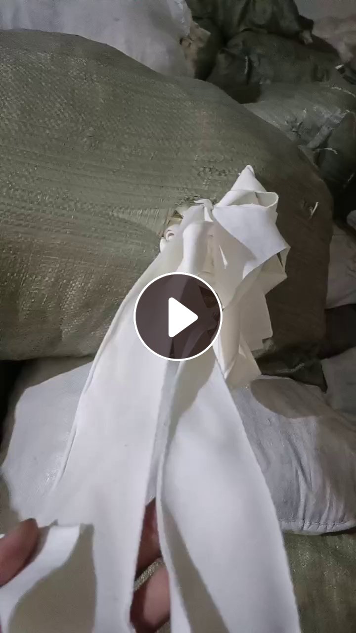 长期出售白色涤棉废布，涤棉开花料，含棉60-85不等，现货有十几吨，货在河北石家庄