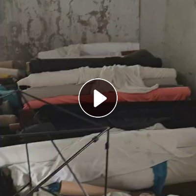 厂家倒闭处理一批革基布，服装面料等，各种材质的，幅宽都是1.55米，在上海和江苏宿迁