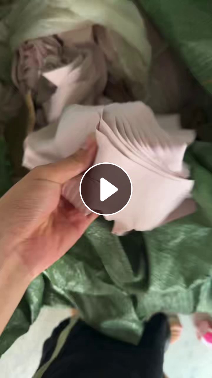 长期出售锦氨废布，做内衣下来的，氨纶含量42-51月供10-20吨