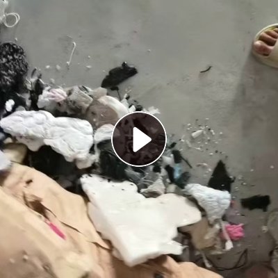 出售机头杂料炼油料，有PP/PE，统货出，出油率4.5/5个，现货2挂车