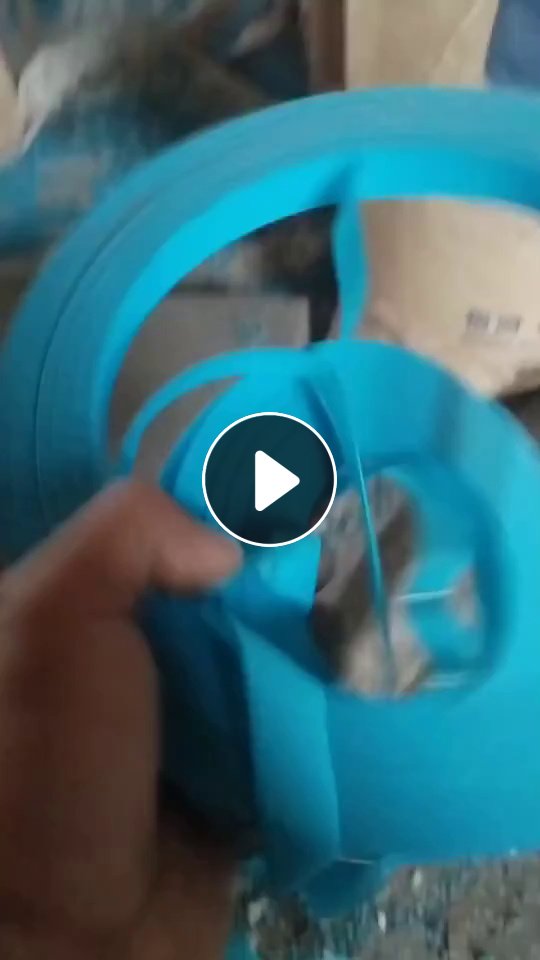 大量求购防护服蓝色胶条废料，造粒用