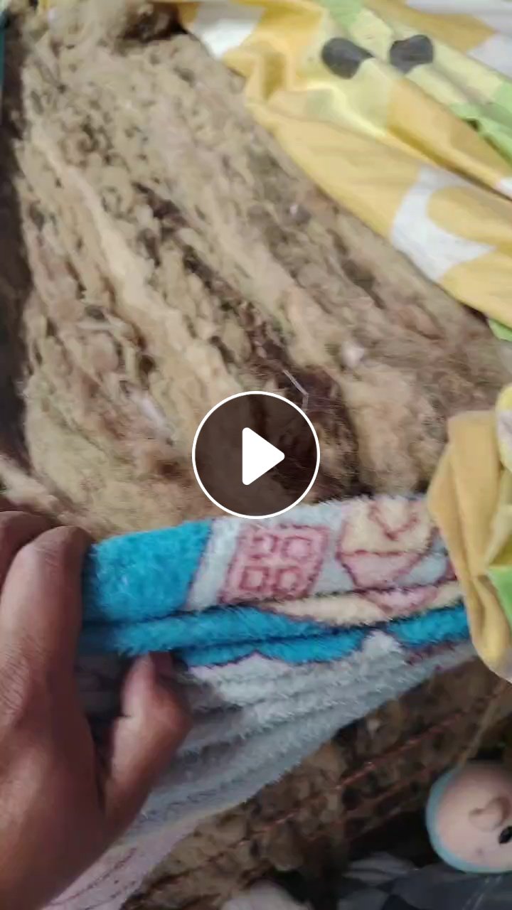 长期出售杂色丝棉，丝棉开松棉，现货有5吨左右，货在河南郑州