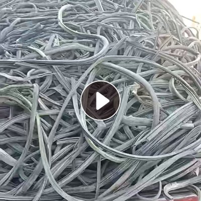 长期出售汽车大灯，汽车上拆解下来的塑料，统货卖