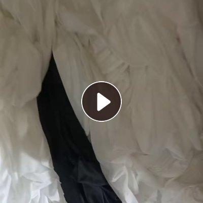 长期出售纯涤纶废布料，白色的和杂色的都有，现货9.6米一车，没有压包，在浙江绍兴