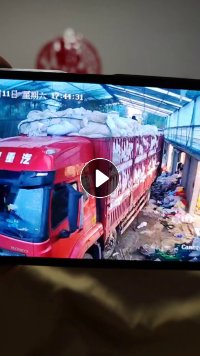长期出售旧衣服大白,二白,黑料,旧衣服分拣货,这三种月供9.6米各一车,厂在山东聊城