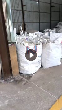 免费送废泡沫，做模具下来的，每个月都有1吨多