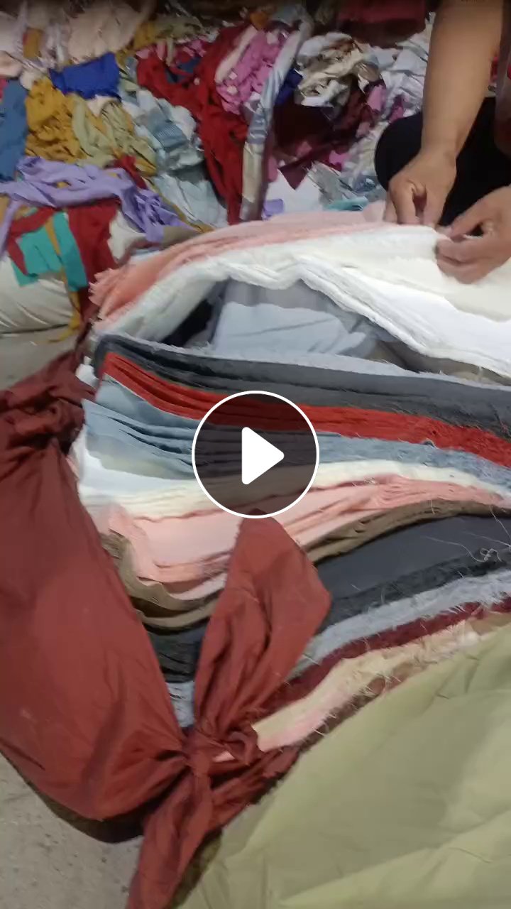 长期出售口袋布，涤纶材质，30*60,80g的，有杂色，黑色白色都有，货在浙江湖州