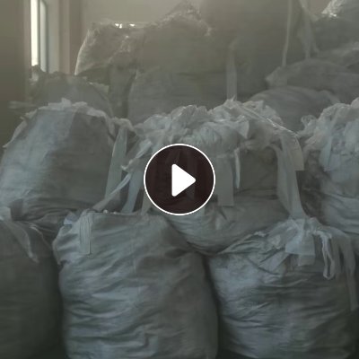 出售拆解下来的低压pe隔离膜，单面带涂层的，月供30吨左右