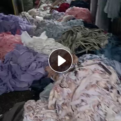 长期出售涤纶箱包布，涤纶废布，统货走，月供百来吨，货在湖南邵阳