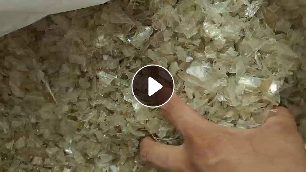 出售PC阳光板破碎料，现货20-30吨