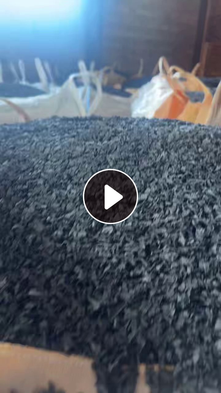 长期出售eva汽车内饰破碎料，用来做板和造粒增韧