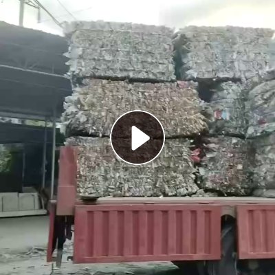 常年出售PET五色瓶砖，每天两吨左右