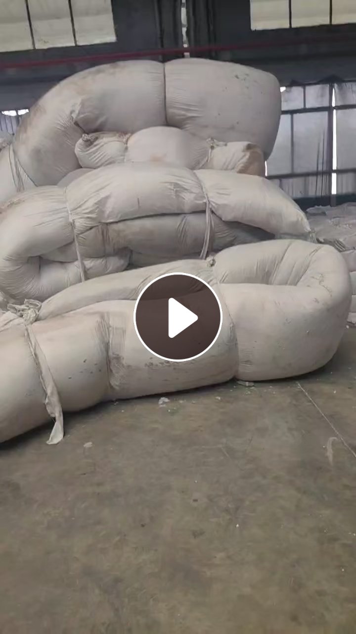 长期出售纺织厂，染厂，家纺厂涤纶碎布，毛毛头