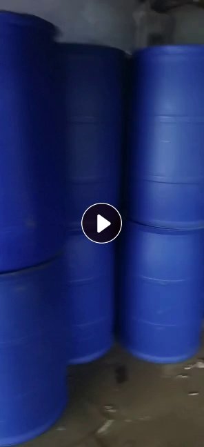 大量求购大蓝桶，小蓝桶，托盘，尿素桶装毛料，需求量600吨左右