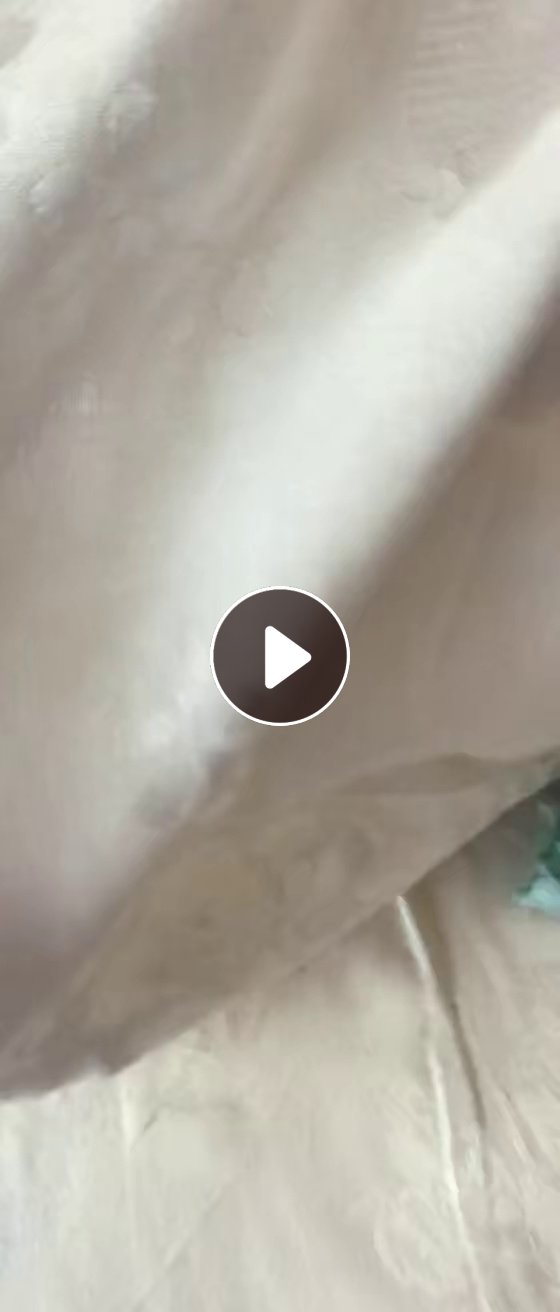 出售服装面料，涤棉胚布，涤棉库存布，正品布，现货一万米，门幅1米6