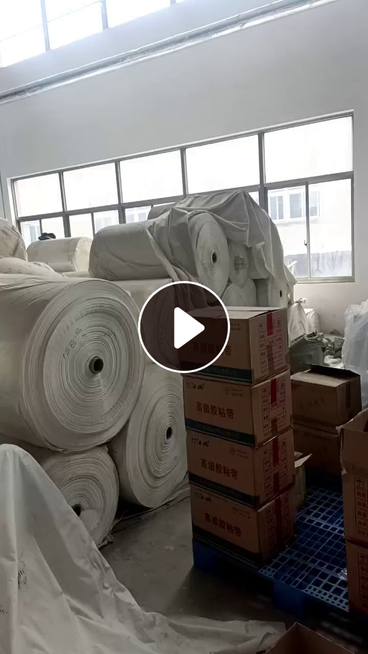 现货处理库存平纹水刺无纺布，门幅1.05米，克重80，100，统货出，现货8吨左右，货在江苏常熟