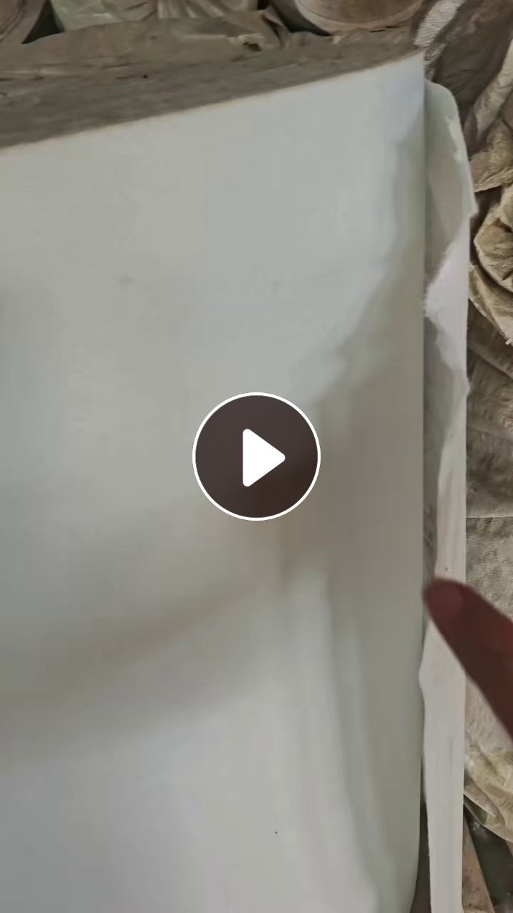 出售一批纯涤纶无纺布，成卷的