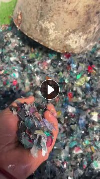 出售PC破碎料，生活料下来的，有透明的有花透的，透明的冲击70，现货50吨