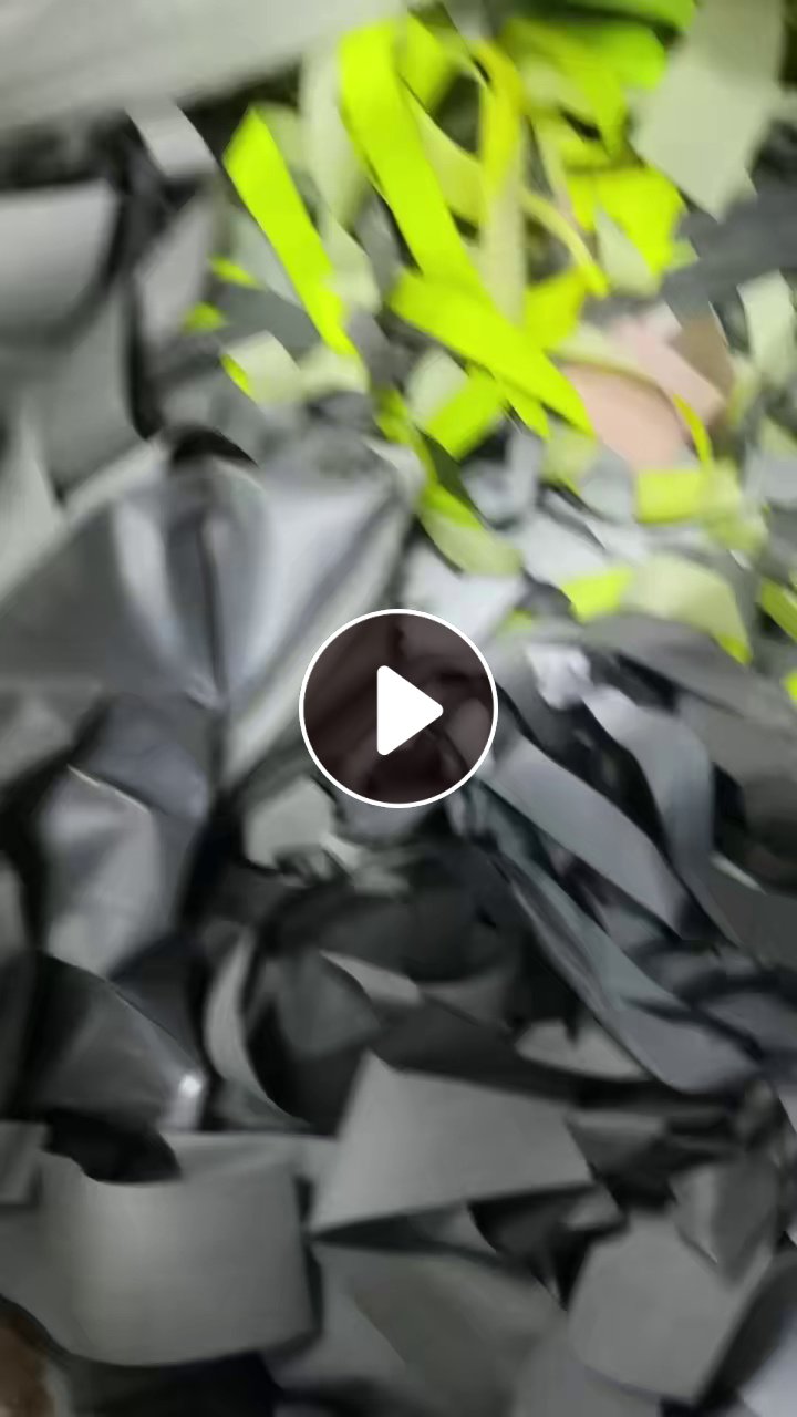 长期出售反光布条，废布料，做雨伞和雨披上的反光条下来的，有压包的，在浙江杭州