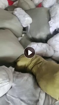 长期出售寿衣厂下来的废布，白色的纯棉的、化纤的、涤棉的都有，可开花用，月供30吨