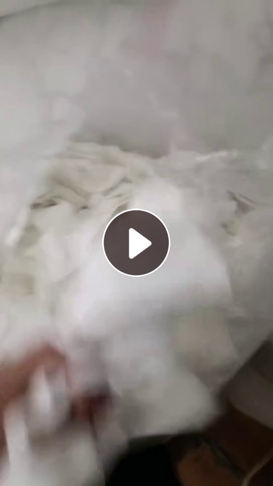 长期出售针织废纱毛纱，开花料，毛料，毛衣厂下来的，每月几十吨