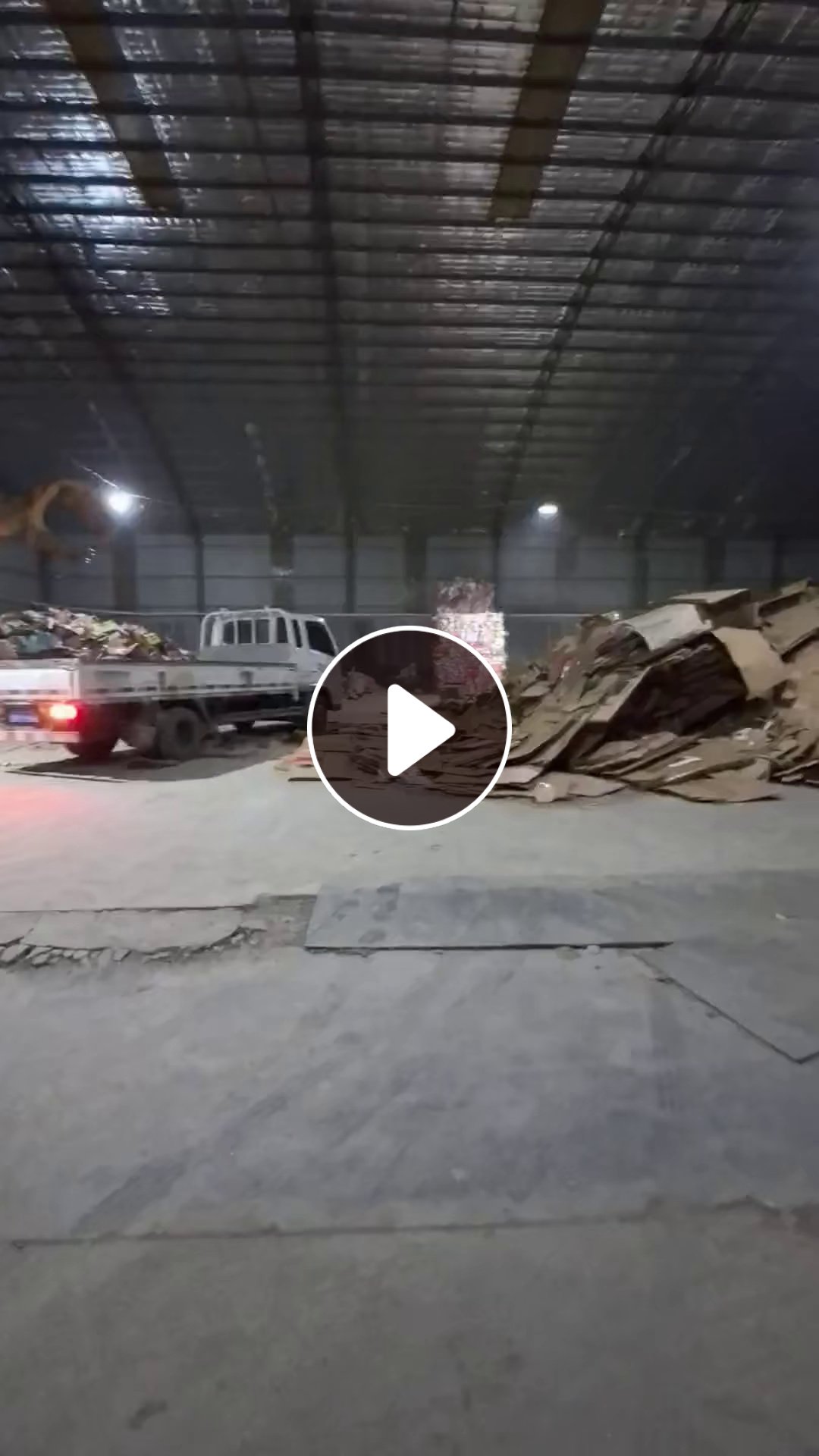 长期出售黄板纸，花纸箱废料