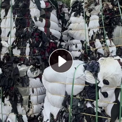 长期出售废纺料，废布料，黑料，下脚料，燃烧料，都是废布，一天有30吨，货在浙江嘉兴
