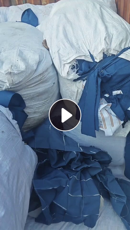 长期出售各种废布，锦纶，尼龙，氨纶，白烟布等，在广东佛山