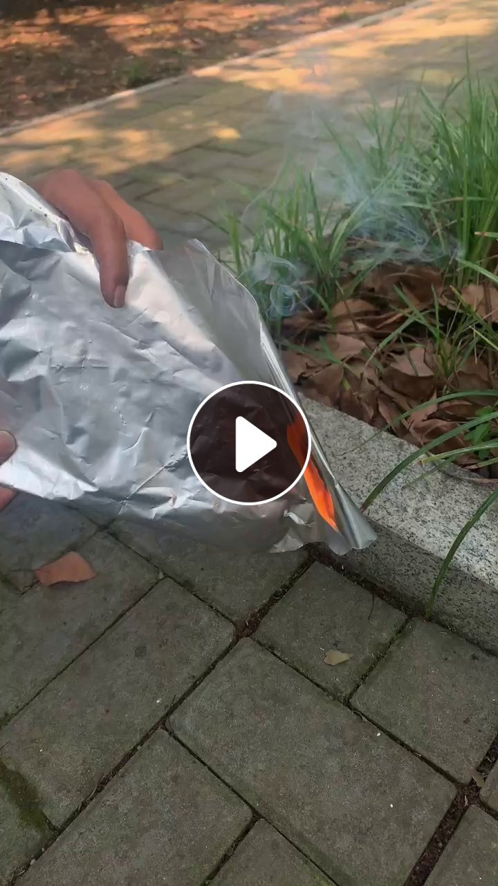 出售装锂电池粉下来的吨包内衬铝塑膜，月供几百吨