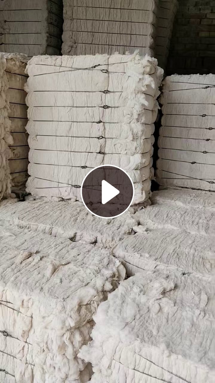 长期出售环锭纺下来扫地花开出来的开花棉，95棉以上，不到5个点的粘胶，现货25吨，可以做保温被针刺棉