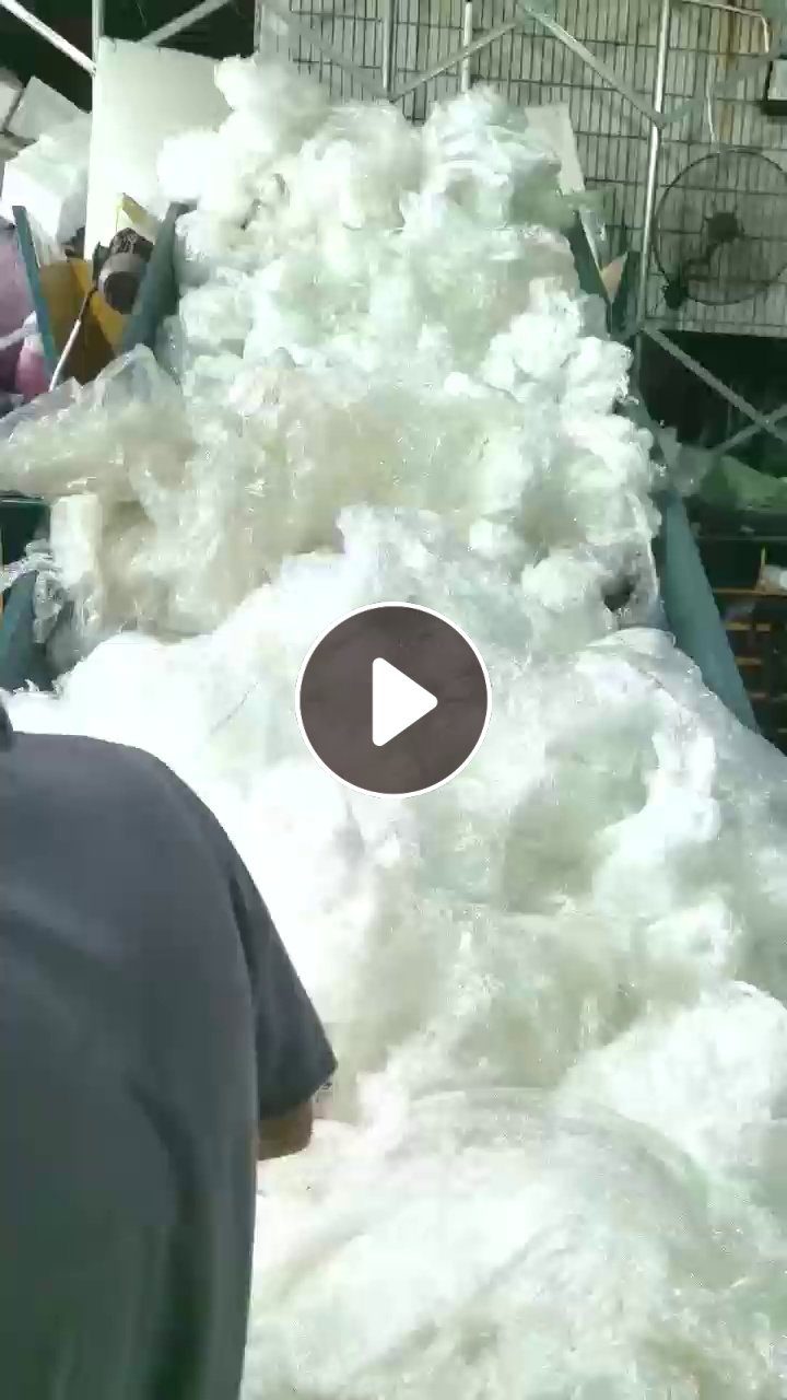 出售干造高压膜废料， 现货18吨左右，70%缠绕膜