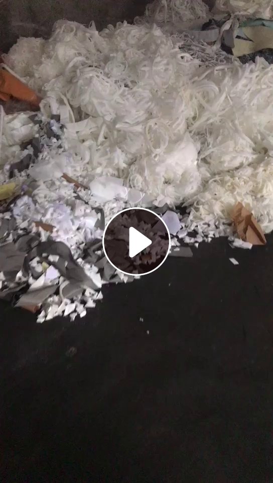 长期出售绗棉萝卜条，床垫厂下来的，每个月有20-30吨，货在广东佛山