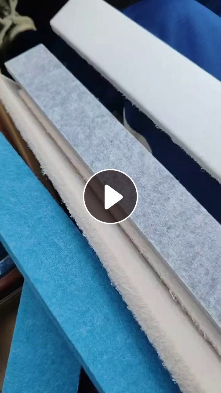 长期出售化纤板，做吊顶下来的，每个礼拜就出个五六吨