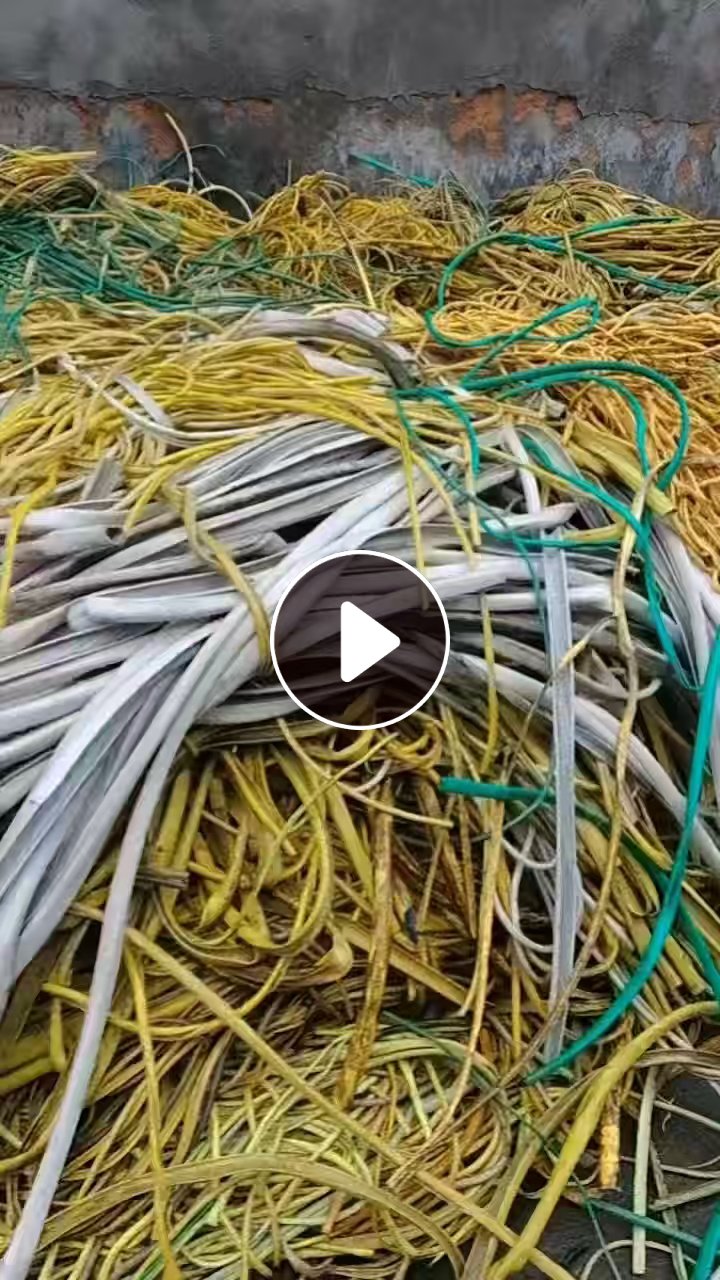 出售PVC电缆皮毛料，电线皮毛料，现货几十吨