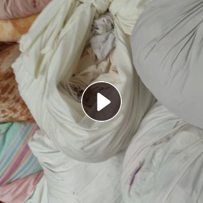 出售旧衣服大白，白料，开花料，现货有13米一车，货在江苏徐州沛县