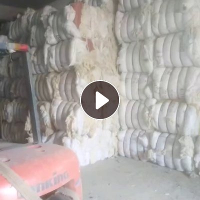 长期出售涤棉布边纱，织布厂下来的，含棉15-75都有，每种每月150吨左右，货在广东佛山