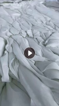 长期出售涤纶水刺布，开花水刺布，现货10吨，便宜处理