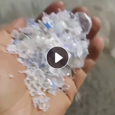 出售一级热洗蓝白瓶片，月供800吨