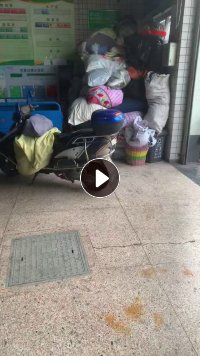 长期出售旧衣服统货，没有脏的破的，现货有6吨左右，在浙江杭州