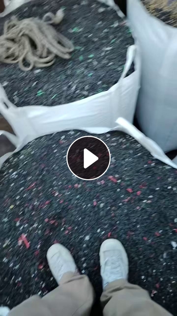 长期出售PP黑色水果筐破碎料，月供70-80吨