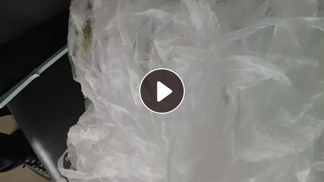 长期出售白色涤锦切边条，涤锦废布，涤锦开花料，现货有2车9米6，货在江苏宿迁